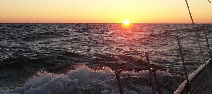 na-kanis-istioplo%ce%90a-i-ochi-idou-to-erotima Να κάνεις ιστιοπλοΐα ή όχι… ιδού το ερώτημα!